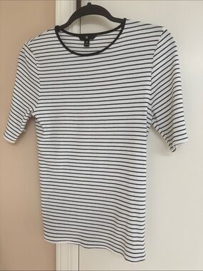 Banana Republic Black and White Striped Short Sleeve Tee